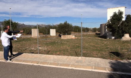 Presentació del projecte de l’estació de tractament d’aigua potable al dipòsit de la Urbanització Pilans de Roquetes.
