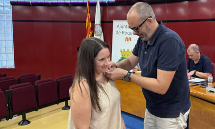Cristina Cervera s’incorpora com a nova regidora de l’Ajuntament de Roquetes