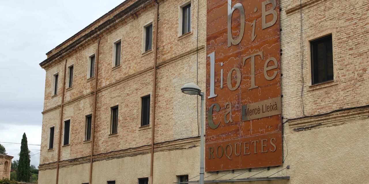 Roquetes completa el canvi de més de 140 finestres al Centre Cívic