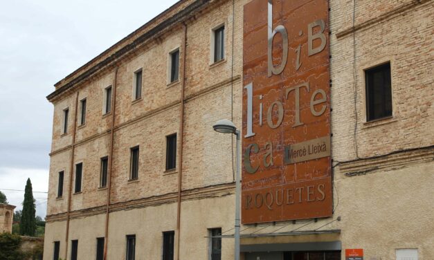 Roquetes completa el canvi de més de 140 finestres al Centre Cívic