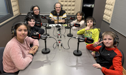 La Biblio Ràdio, ‘Les petjades misterioses’ de l’escriptora M. Àngels Bogunyà